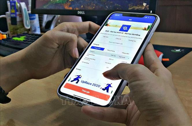 Trong ảnh: Ứng dụng ghi lại kết quả chạy của thành viên tham gia. Ảnh: TTXVN phát