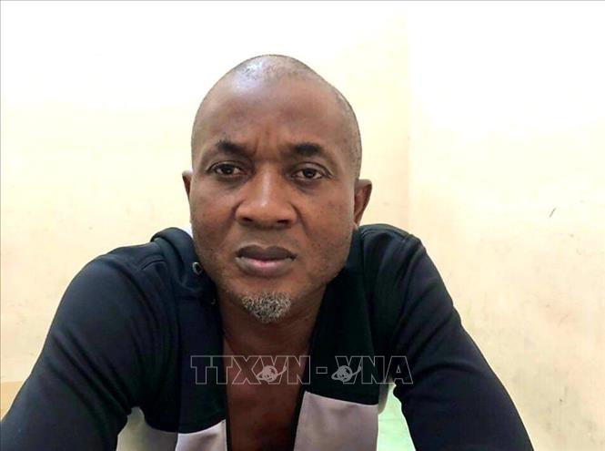 Trong ảnh: Đối tượng Ochie Paul Ejike (sinh năm 1969, quốc tịch Nigeria). Ảnh: TTXVN phát