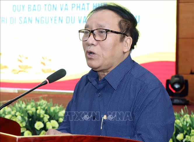 Trong ảnh: Nhà thơ Trần Đăng Khoa phát biểu tại hội thảo. Ảnh: Công Tường-TTXVN