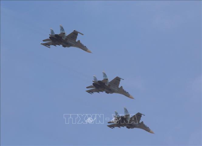 Trong ảnh: Máy bay chiến đấu tấn công cấp tập vào các vị trí quân địch. Ảnh: Duy Trinh - Pv TTXVN tại Nga