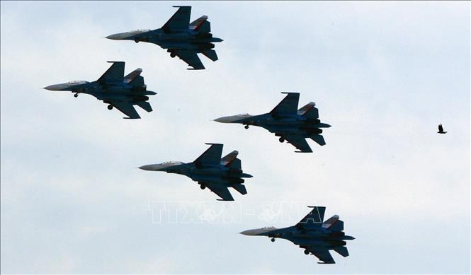 Trong ảnh (tư liệu): Máy bay tiêm kích Su-27 của Nga bay trình diễn tại một sự kiện ở thành phố Rostov-on-Don. Ảnh: AFP/TTXVN
