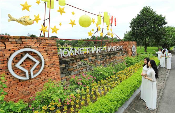 Trong ảnh: Khu di tích nay là điểm tham quan của du khách trong nước và quốc tế. Ảnh: TTXVN