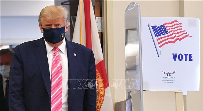 Bầu cử Mỹ 2020: Tổng thống D.Trump bỏ phiếu sớm tại bang ...