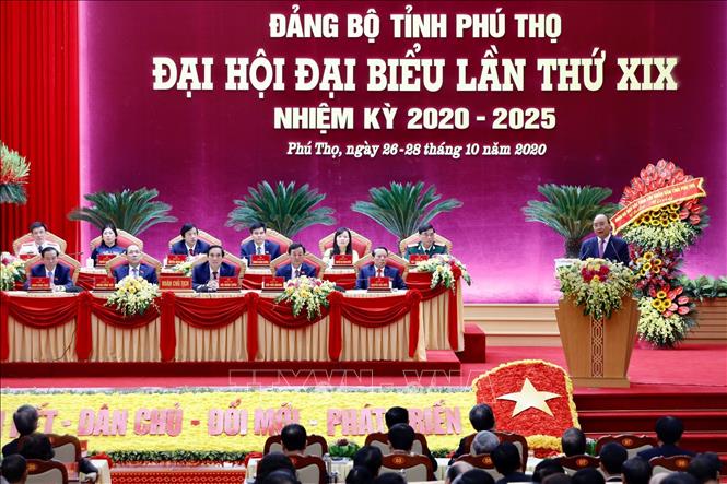 Trong ảnh: Thủ tướng Nguyễn Xuân Phúc phát biểu chỉ đạo Đại hội. Ảnh: Dương Giang - TTXVN