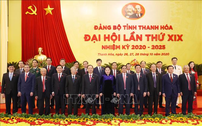 Trong ảnh: Chủ tịch Quốc hội Nguyễn Thị Kim Ngân với  các đại biểu tại Đại hội. Ảnh: Trọng Đức - TTXVN