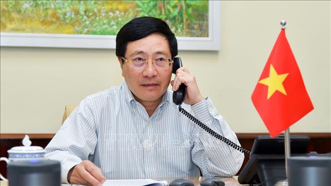 Phó Thủ tướng, Bộ trưởng Ngoại giao Phạm Bình Minh điện đàm với cựu Thủ tướng Anh Tony Blair ...
