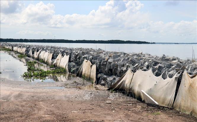 Thi công rọ đá khắc nghiệt - Giải pháp  Thách thức