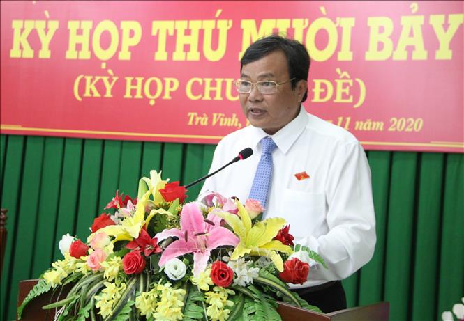Trong ảnh: Tân Chủ tịch UBND tỉnh Trà Vinh Lê Văn Hẳn phát biểu. Ảnh: Thanh Hòa- TTXVN
