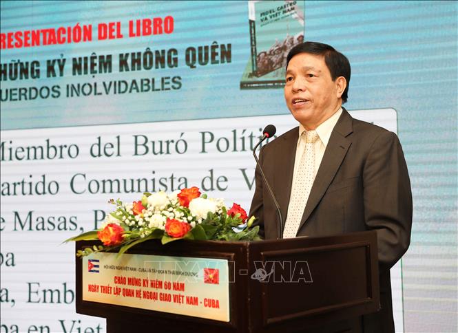 Trong ảnh: Ông Phan Văn Quý, Phó Chủ tịch Hội Hữu nghị Việt Nam - Cuba, Chủ tịch Hội đồng quản trị Tập đoàn Thái Bình Dương phát biểu tại buổi lễ. Ảnh: Thanh Tùng - TTXVN