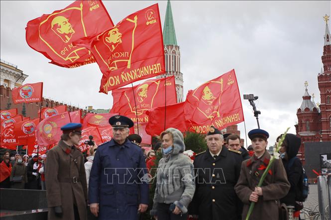 Trong ảnh: Theo truyền thống, ngày 7/11, Đảng Cộng sản Liên bang Nga và các lực lượng, phong trào cánh tả ở Nga tổ chức các hoạt động trọng thể kỷ niệm Cách mạng Tháng Mười Nga. Ảnh: Trần Hiếu - Pv TTXVN tại Nga