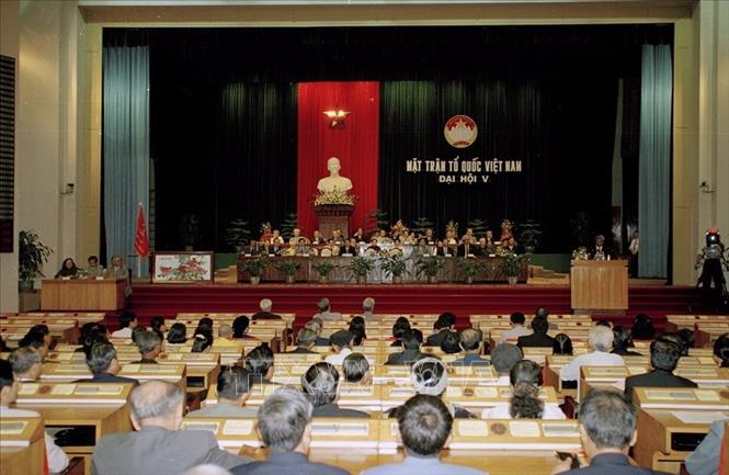 Trong ảnh: Đại hội đại biểu toàn quốc Mặt trận Tổ quốc Việt Nam lần thứ V được tổ chức từ ngày 26 - 28/8/1999 tại Hà Nội với chủ đề: 
