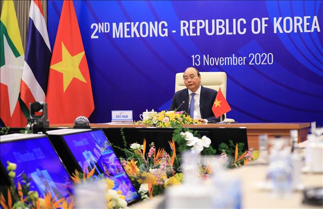Thủ tướng Nguyễn Xuân Phúc phát biểu khai mạc Hội nghị Cấp cao Mekong - Hàn Quốc lần thứ 2 tại điểm cầu Hà Nội. Ảnh: Lâm Khánh - TTXVN