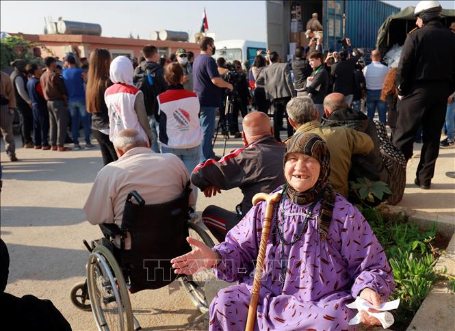 Trong ảnh: Trải qua 9 năm chiến tranh với đau thương và tổn thất, người dân Syria hi vọng cộng đồng quốc tế hỗ trợ sớm tìm giải pháp chấm dứt xung đột, đổ máu. Ảnh: Trần Hiếu - Pv TTXVN