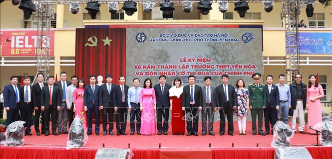 Trong ảnh: Đại biểu dự lễ chụp ảnh chung. Ảnh: Thanh Tùng - TTXVN