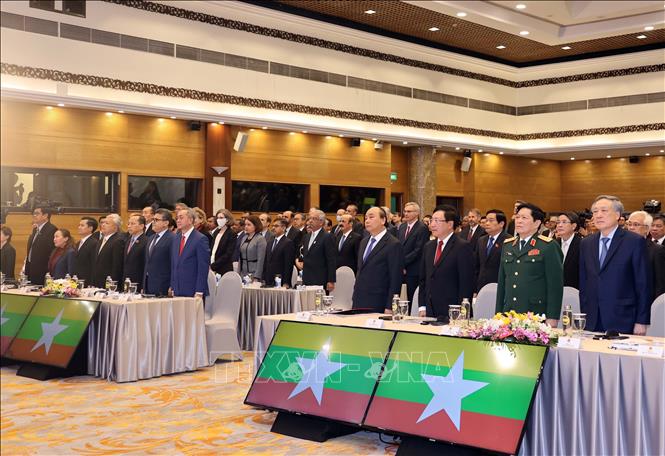 Photo: A view of the closing ceremony of the 37th ASEAN Summit and Related Summits in Hanoi.  VNA Photo