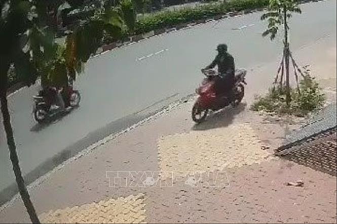 Trong ảnh: Hình ảnh nghi phạm được ghi lại bởi camera giám sát. Ảnh: TTXVN phát