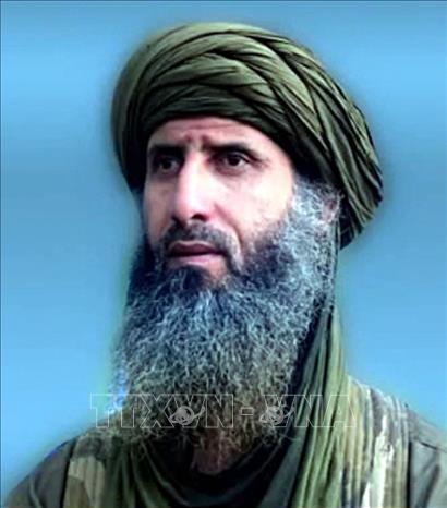 Trong ảnh: Chân dung thủ lĩnh mới của nhánh Al-Qaeda tại Bắc Phi Abu Obaida Yusuf al-Annabi. Ảnh: AFP/TTXVN