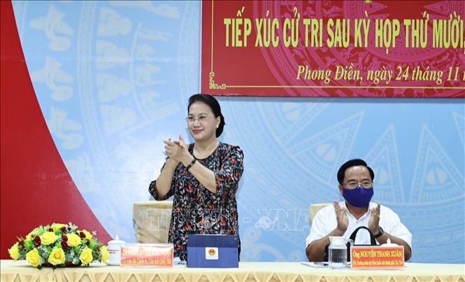 Trong ảnh: Chủ tịch Quốc hội Nguyễn Thị Kim Ngân tại buổi tiếp xúc cử tri. Ảnh: Trọng Đức - TTXVN