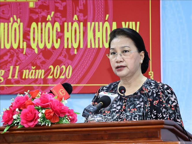 Trong ảnh: Chủ tịch Quốc hội Nguyễn Thị Kim Ngân phát biểu tại buổi tiếp xúc cử tri tại huyện Phong Điền. Ảnh: Trọng Đức - TTXVN