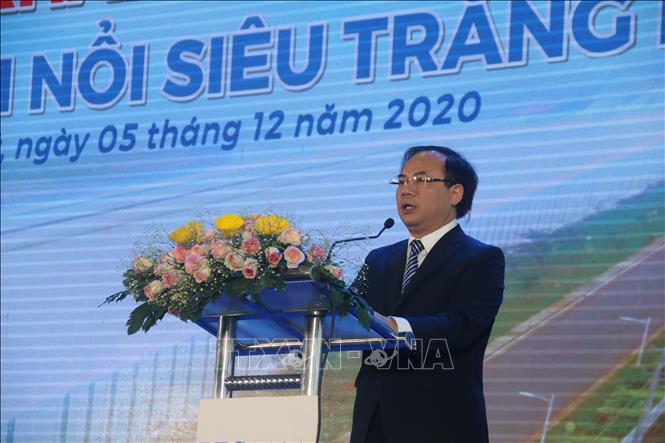 Trong ảnh: Thứ trưởng Bộ Xây dựng Nguyễn Văn Sinh phát biểu chúc mừng tại lễ khánh thành. Ảnh: Hoàng Nhị - TTXVN