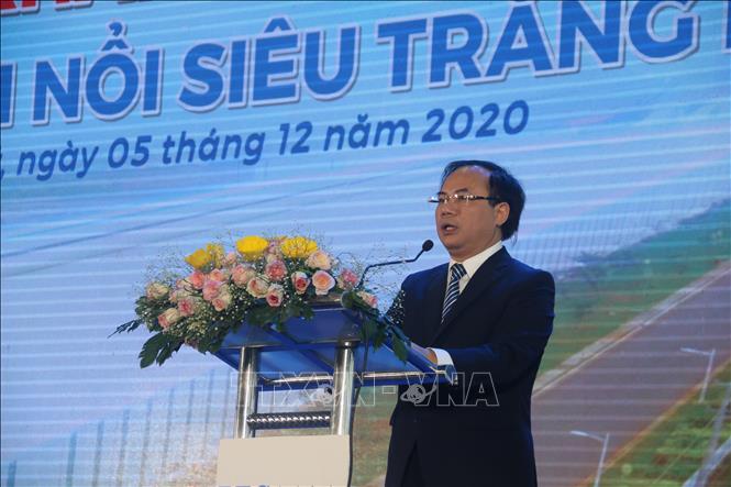 Photo: Deputy Minister of Construction Nguyen Van Sinh addresses the launching ceremony. VNA Photo: Hoàng Nhị
