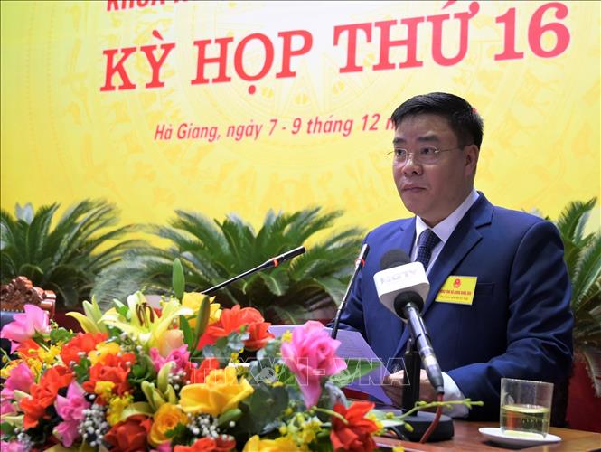 Đồng chí  Hoàng Gia Long, Phó Chủ tịch UBND tỉnh Hà Giang phát biểu nhận nhiệm vụ. Ảnh: Minh Tâm-TTXVN