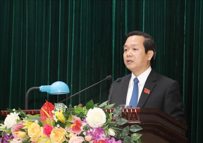 Trong ảnh: Ông Phạm Quang Ngọc, tân Chủ tịch UBND tỉnh Ninh Bình phát biểu tại kỳ họp. Ảnh: Đức Phương - TTXVN