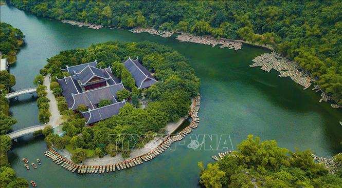 Photo: A bird's-eye view of Trang An Scenic Landscape Complex. VNA Photo: Minh Đức