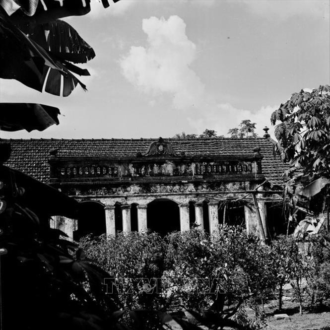 Trong ảnh: Ngôi nhà ở làng Vạn Phúc  (Hà Đông), nơi Hồ Chủ tịch ở và viết lời kêu gọi toàn quốc kháng chiến ngày 19/12/1946. Ảnh: TTXVN