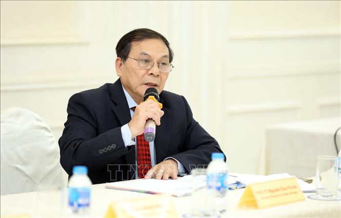 Trong ảnh: PGS.TS Nguyễn Duy Thuần, Học viện Y dược học cổ truyền Việt Nam phát biểu tại Diễn đàn. Ảnh: Anh Tuấn – TTXVN