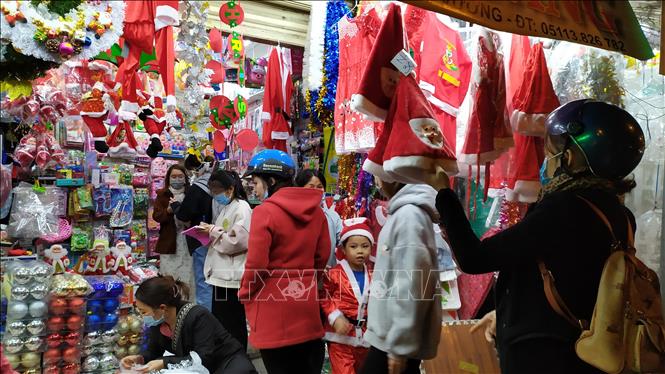 Đà Nẵng rộn ràng đón Giáng sinh 2020 - Ảnh thời sự trong nước ...