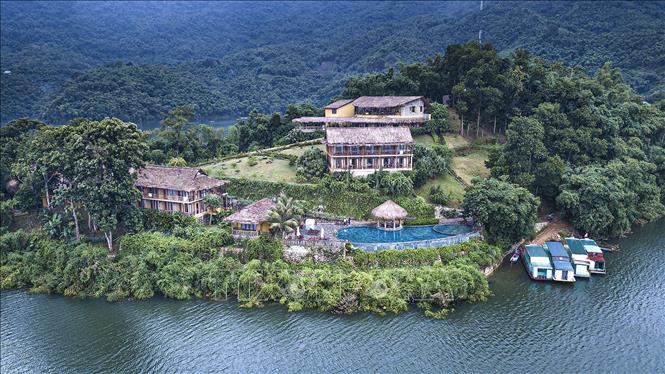 Photo: The Mai Chau Hideaway Resort. VNA Photo: Trọng Đạt