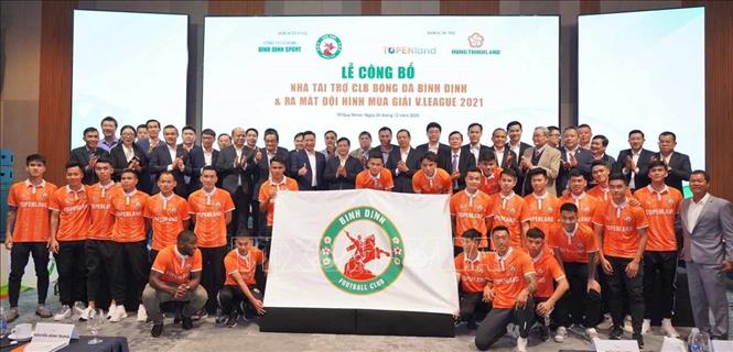 Trong ảnh: Chính thức ra mắt Topenland Bình Định FC tham gia sân chơi V-League 2021. Ảnh: Phạm Kha – TTXVN