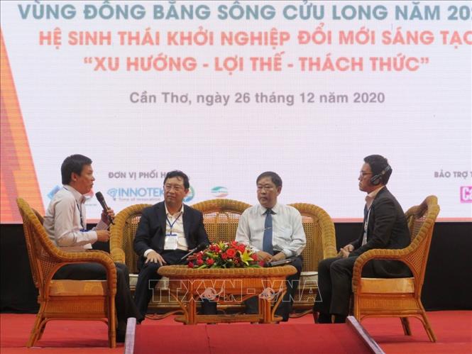 Trong ảnh: Các chuyên gia thảo luận về khởi nghiệp đổi mới sáng tạo tại Đồng bằng sông Cửu Long. Ảnh: Ánh Tuyết - TTXVN