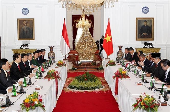 Trong ảnh: Thủ tướng Nguyễn Tấn Dũng hội đàm với Tổng thống Indonesia, Ngài Susilo Bambang Yudhoyono trong chuyến thăm Cộng hoà Indonesia (14/9/2011). Ảnh: Đức Tám – TTXVN