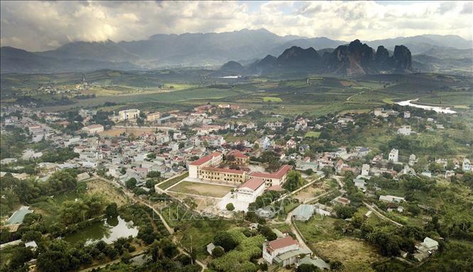Photo: A view of Cao Phong district nowaday. VNA Photo: Trọng Đạt 