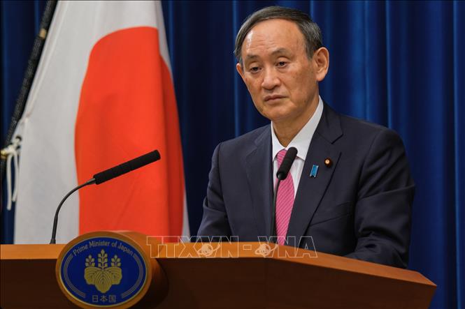 Trong ảnh: Thủ tướng Nhật Bản Suga Yoshihide phát biểu trong cuộc họp báo tại thủ đô Tokyo. Ảnh: AFP/ TTXVN