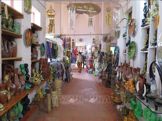 Photo: An area to display cultural objects on the Trau hill's foot. VNA Photo: Minh Hưng