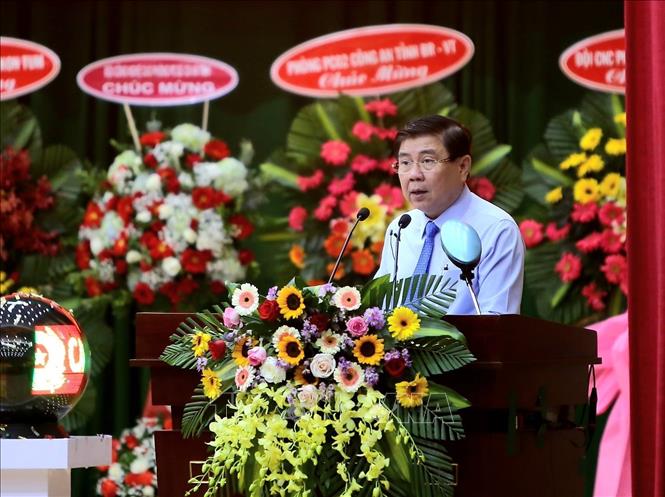 Trong ảnh: Ông Nguyễn Thành Phong, Chủ tịch UBND Thành phố Hồ Chí Minh, phát biểu tại buổi lễ.
Ảnh: Thành Chung - TTXVN