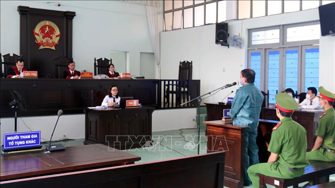 Trong ảnh: Quang cảnh phiên tòa phúc thẩm. Ảnh: Nguyễn Thanh - TTXVN
