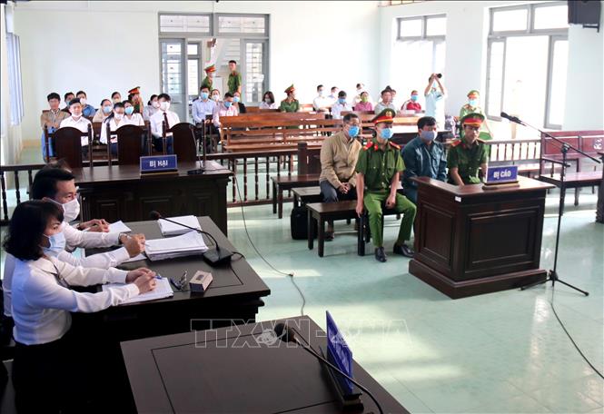 Trong ảnh: Quang cảnh phiên tòa phúc thẩm. Ảnh: Nguyễn Thanh - TTXVN