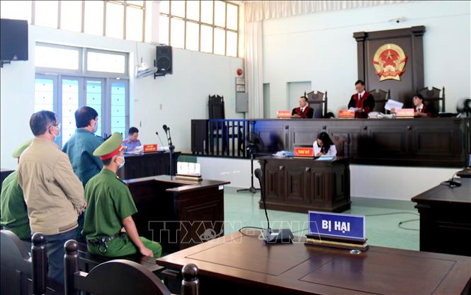 Trong ảnh: Quang cảnh phiên tòa phúc thẩm. Ảnh: Nguyễn Thanh - TTXVN