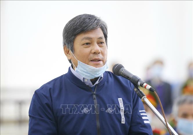Trong ảnh: Bị cáo Đào Anh Kiệt (63 tuổi, cựu Giám đốc Sở Tài nguyên và Môi trường Thành phố Hồ Chí Minh) khai báo trước tòa. Ảnh: Doãn Tấn - TTXVN