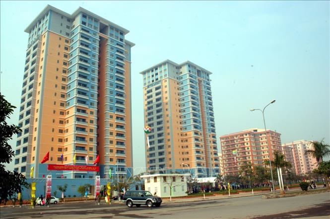 Trong ảnh: Nhà chung cư cao tầng Khu đô thị mới Văn Quán - Yên Phúc. Ảnh: Hoài Nam - TTXVN