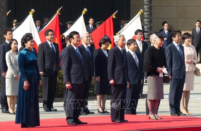 Trong ảnh: Nhà vua Nhật Bản Akihito và Hoàng hậu đón Chủ tịch nước Trương Tấn Sang và Phu nhân thăm cấp Nhà nước Nhật Bản từ 16 - 19/3/2014. Ảnh: Nguyễn Khang - TTXVN