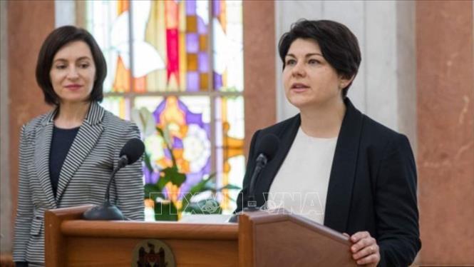 Trong ảnh: Cựu Bộ trưởng Tài chính Moldova Natalia Gavrilita (phải). Ảnh: Publika/TTXVN