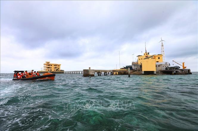 Photo: A view of Da Lon B island. VNA Photo: Thành Đạt