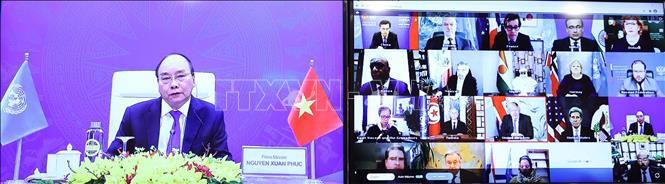 Trong ảnh: Thủ tướng Chính phủ Nguyễn Xuân Phúc phát biểu tại điểm cầu Hà Nội. Ảnh: Thống Nhất – TTXVN
