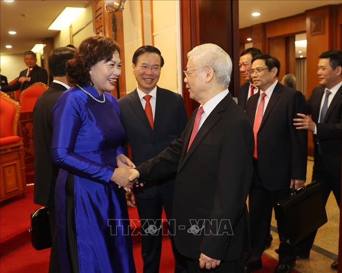 Trong ảnh : Tổng Bí thư, Chủ tịch nước Nguyễn Phú Trọng với các đại biểu dự Hội nghị. Ảnh: Trí Dũng –TTXVN