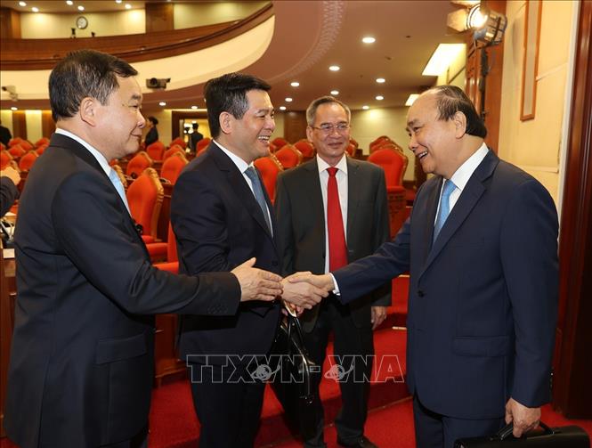 Trong ảnh: Thủ tướng Chính phủ Nguyễn Xuân Phúc với các đại biểu dự Hội nghị. Ảnh: Trí Dũng –TTXVN